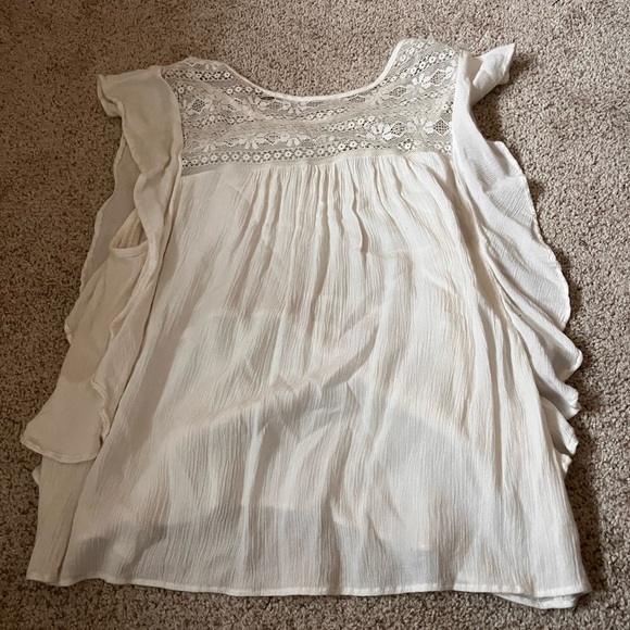 American Eagles White Flowy Tank - Picture 1 of 2